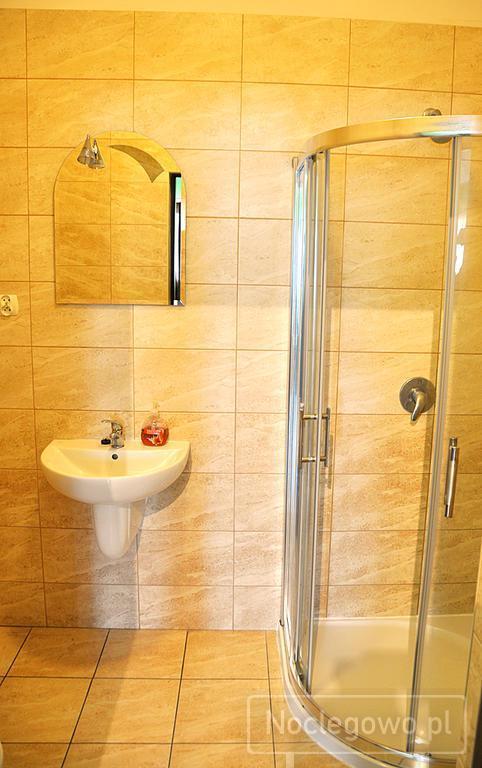גדינייה Motel Merkury מראה חיצוני תמונה